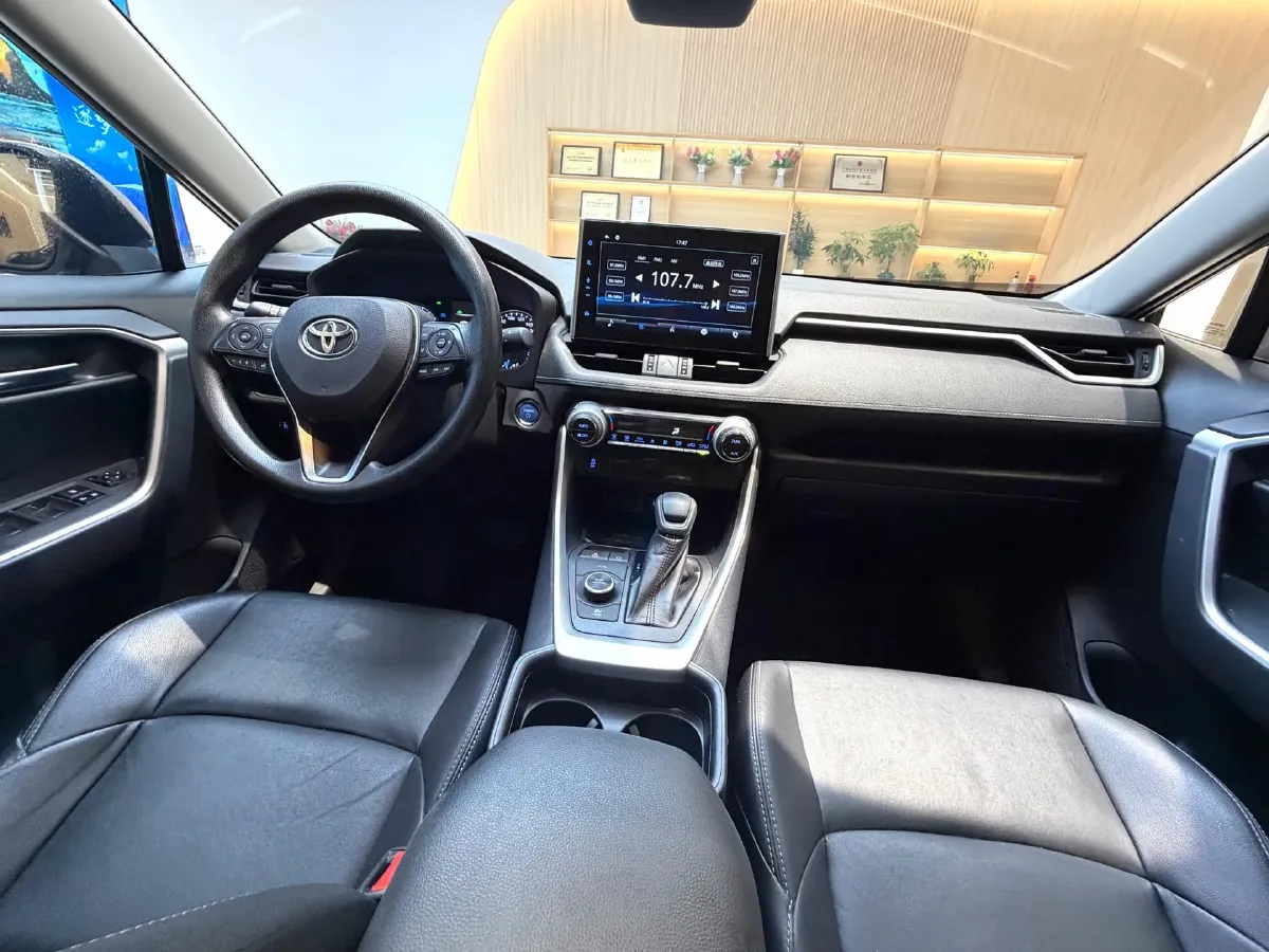 2020 Toyota Wildlander 2.5L 178HP L4 E-CVT Hybrid,autocango,china used car exporter,china ev exporter,chinese used car exporter,chinese used ev exporter