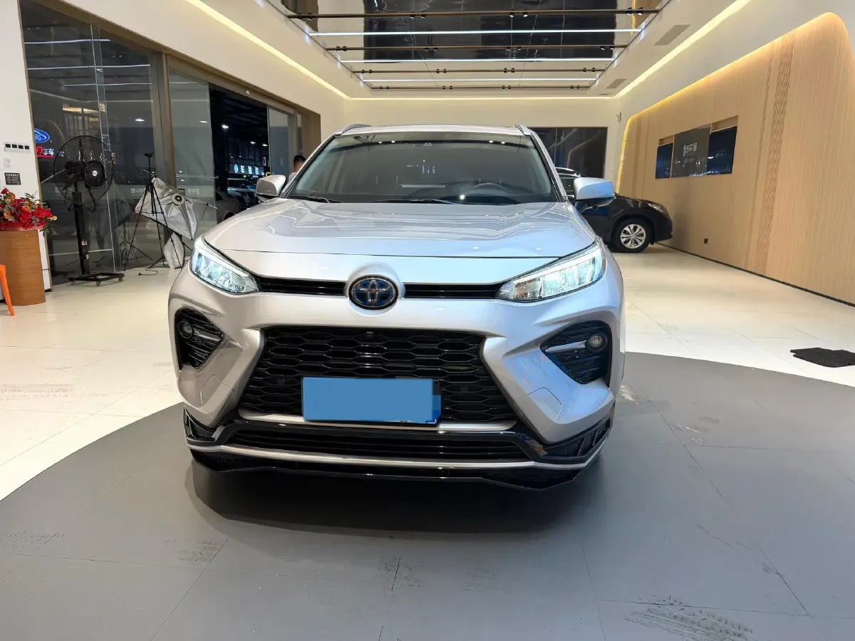 2020 Toyota Wildlander 2.5L 178HP L4 E-CVT Hybrid,autocango,china used car exporter,china ev exporter,chinese used car exporter,chinese used ev exporter