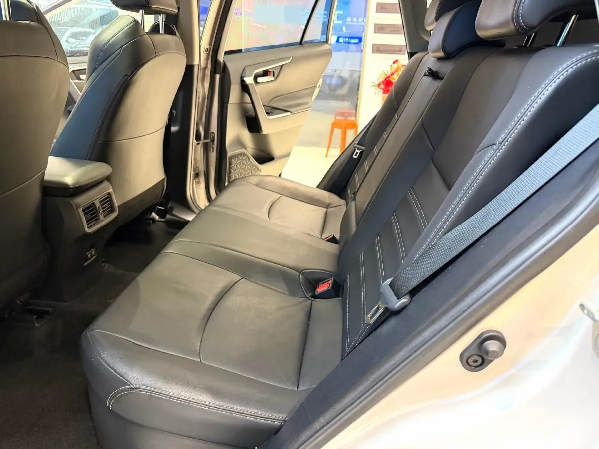 2020 Toyota Wildlander 2.5L 178HP L4 E-CVT Hybrid,autocango,china used car exporter,china ev exporter,chinese used car exporter,chinese used ev exporter