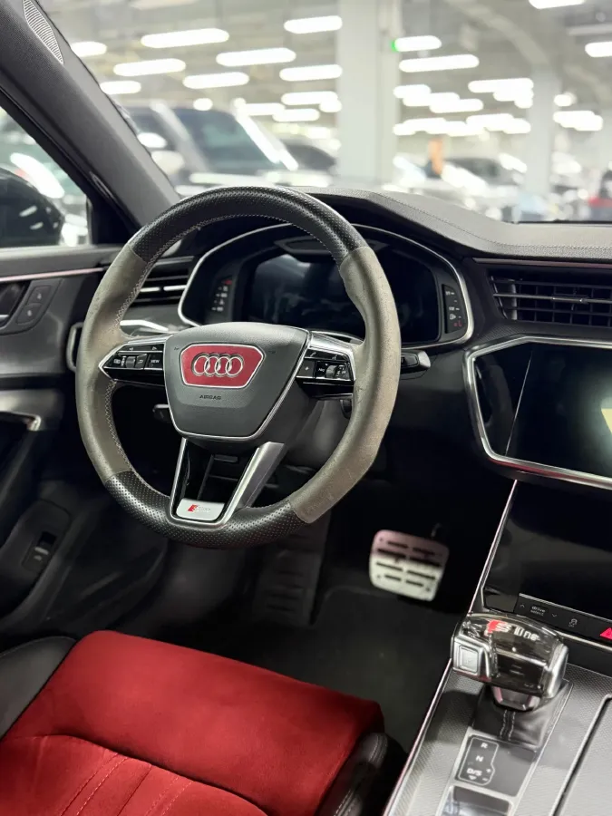 2021 Audi A6L 2.0T 190HP L4 7DCT,autocango,china used car exporter,china ev exporter,chinese used car exporter,chinese used ev exporter