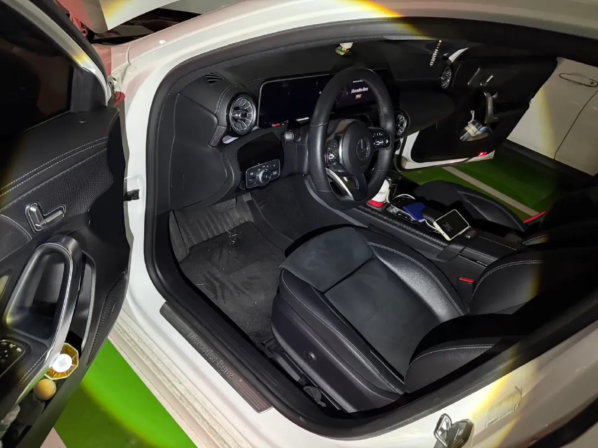 2020 Mercedes-Benz A Class 1.3T 163HP L4 7DCT,autocango,china used car exporter,china ev exporter,chinese used car exporter,chinese used ev exporter