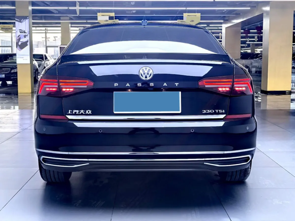 2020 Volkswagen Passat 2.0T 186HP L4 7DCT,autocango,china used car exporter,china ev exporter,chinese used car exporter,chinese used ev exporter