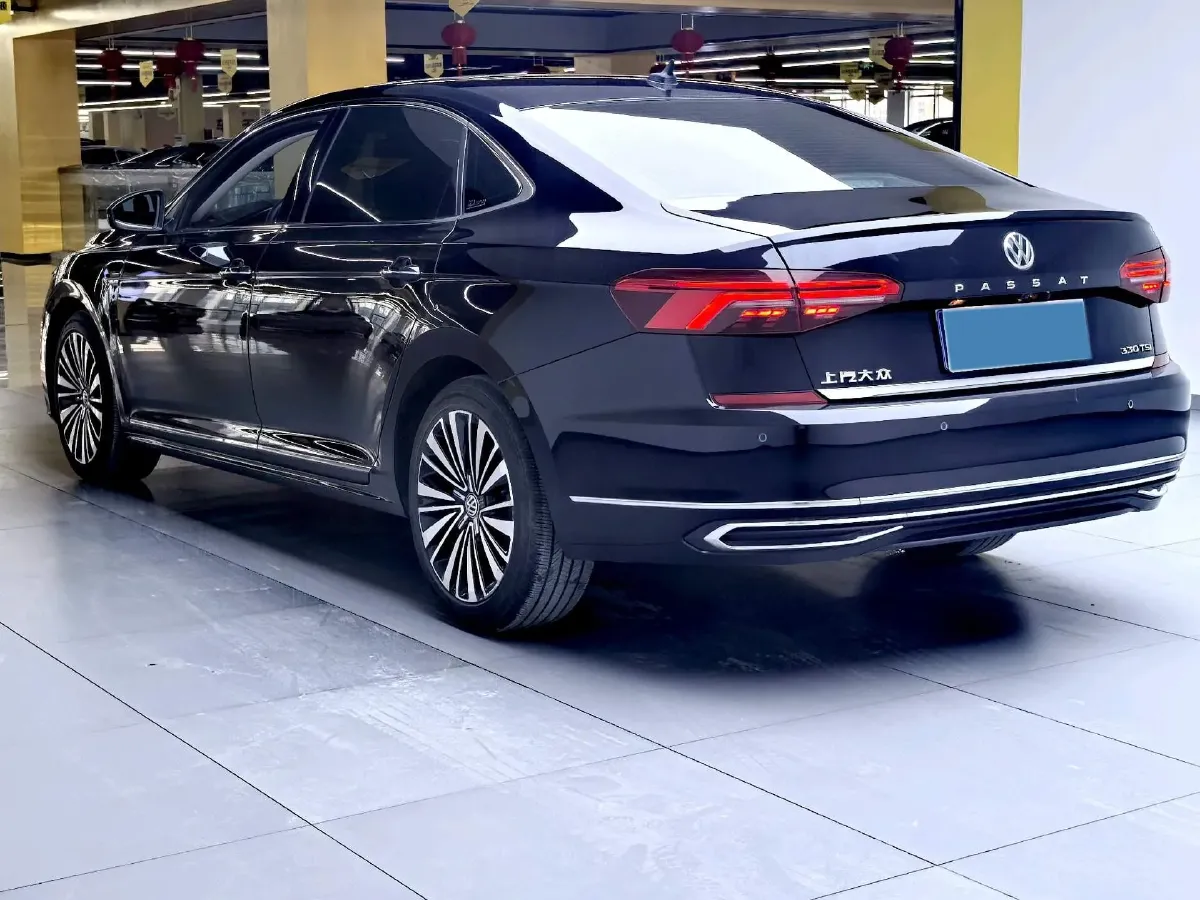 2020 Volkswagen Passat 2.0T 186HP L4 7DCT,autocango,china used car exporter,china ev exporter,chinese used car exporter,chinese used ev exporter