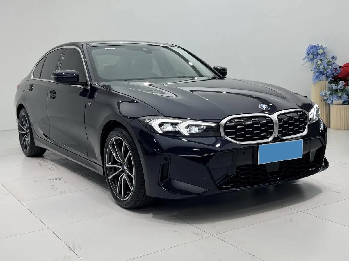2025 BMW 3 Series 2.0T 184HP L4 8AT,autocango,china used car exporter,china ev exporter,chinese used car exporter,chinese used ev exporter