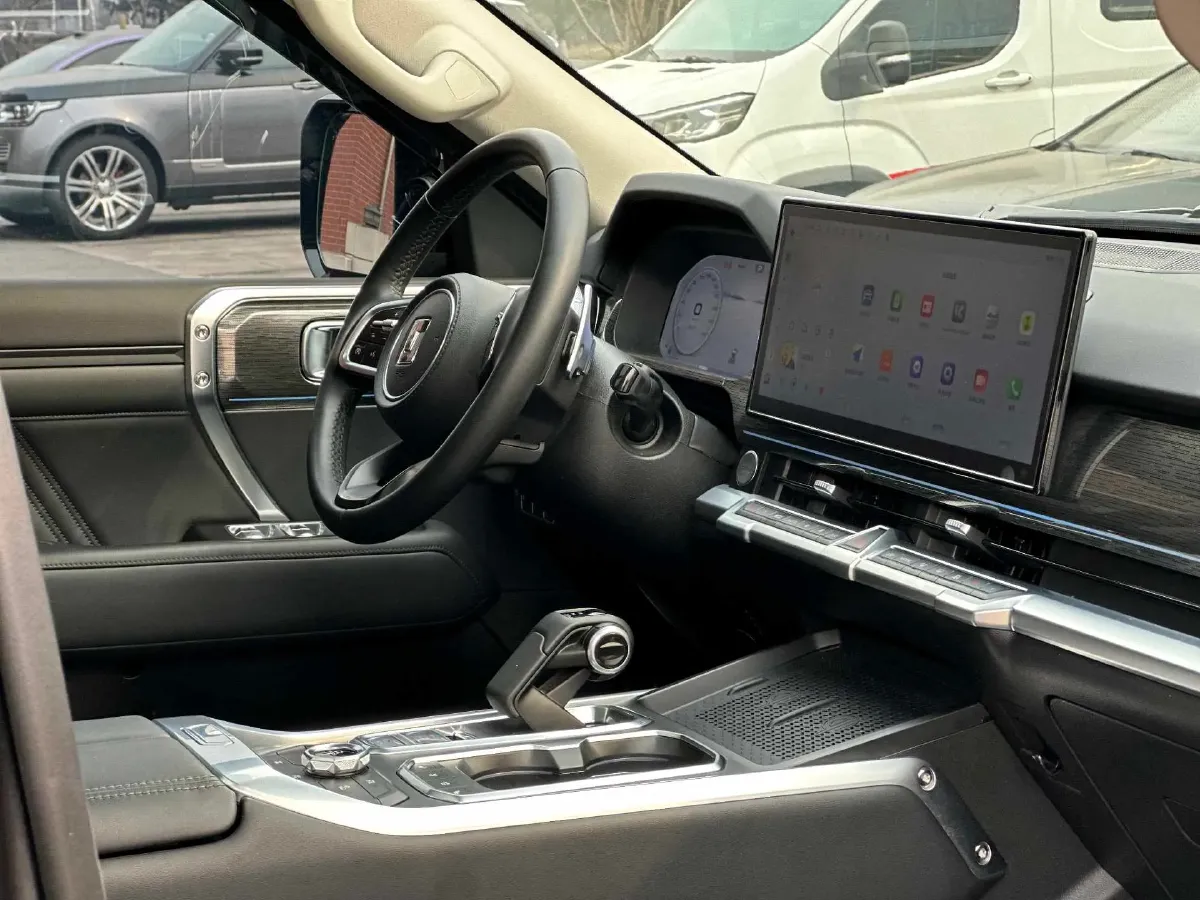 2024 Tank 400 2.0T 252HP L4 9AT PHEV 36.7/37.1KWH,autocango,china used car exporter,china ev exporter,chinese used car exporter,chinese used ev exporter