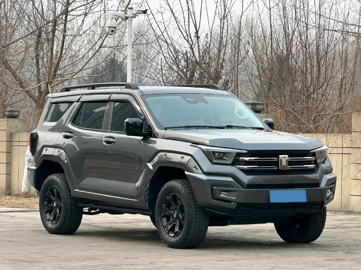 2024 Tank 400 2.0T 252HP L4 9AT PHEV 36.7/37.1KWH,autocango,china used car exporter,china ev exporter,chinese used car exporter,chinese used ev exporter