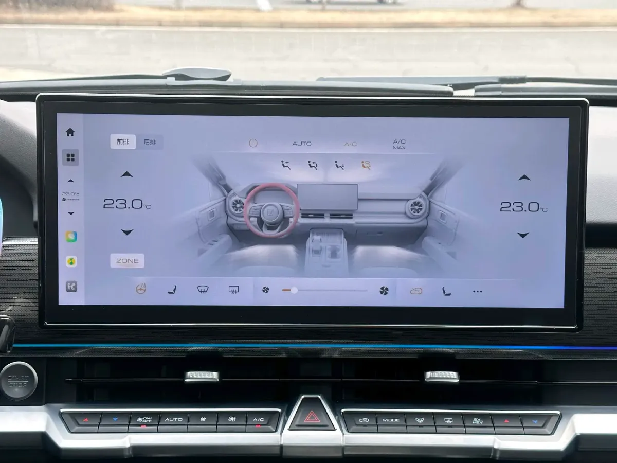 2024 Tank 400 2.0T 252HP L4 9AT PHEV 36.7/37.1KWH,autocango,china used car exporter,china ev exporter,chinese used car exporter,chinese used ev exporter