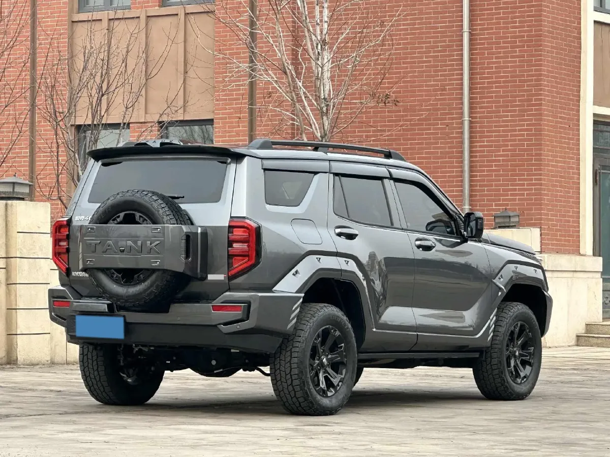 2024 Tank 400 2.0T 252HP L4 9AT PHEV 36.7/37.1KWH,autocango,china used car exporter,china ev exporter,chinese used car exporter,chinese used ev exporter