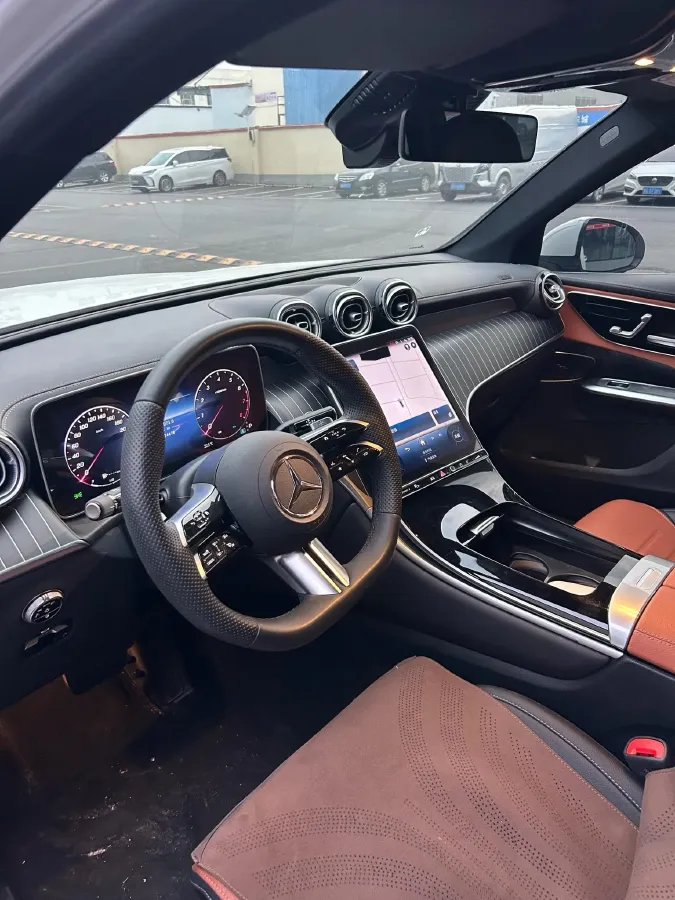 2023 Mercedes-Benz GLC Class 2.0T 204HP L4 9AT,autocango,china used car exporter,china ev exporter,chinese used car exporter,chinese used ev exporter