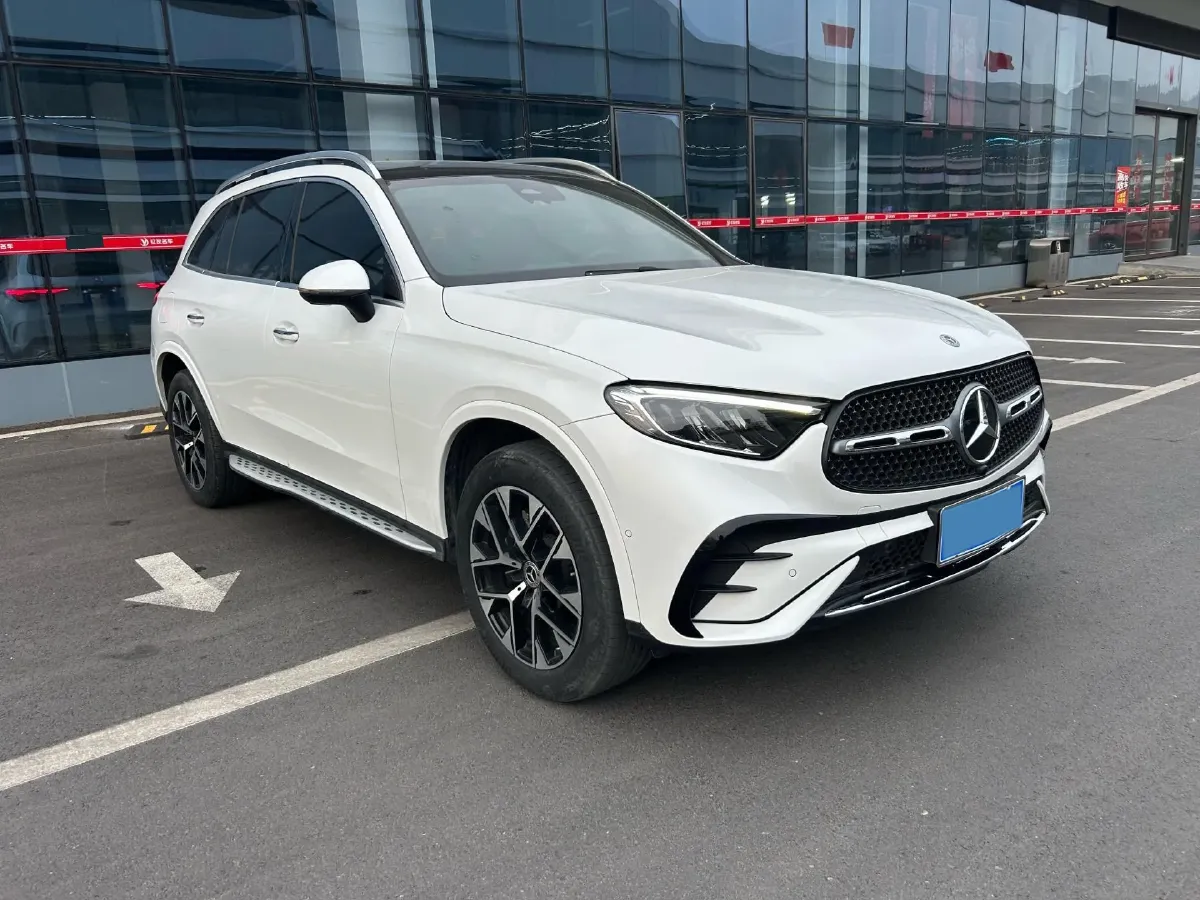 2023 Mercedes-Benz GLC Class 2.0T 204HP L4 9AT,autocango,china used car exporter,china ev exporter,chinese used car exporter,chinese used ev exporter