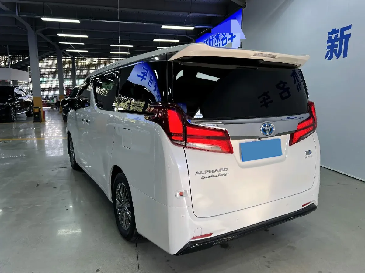 2021 Toyota Alphard 2.5L 117HP L4 E-CVT Hybrid,autocango,china used car exporter,china ev exporter,chinese used car exporter,chinese used ev exporter