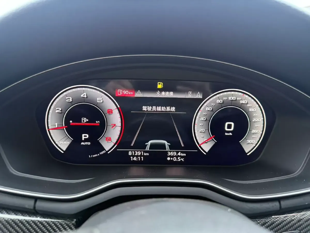 2022 Audi A4L 2.0T 190HP L4 7DCT,autocango,china used car exporter,china ev exporter,chinese used car exporter,chinese used ev exporter