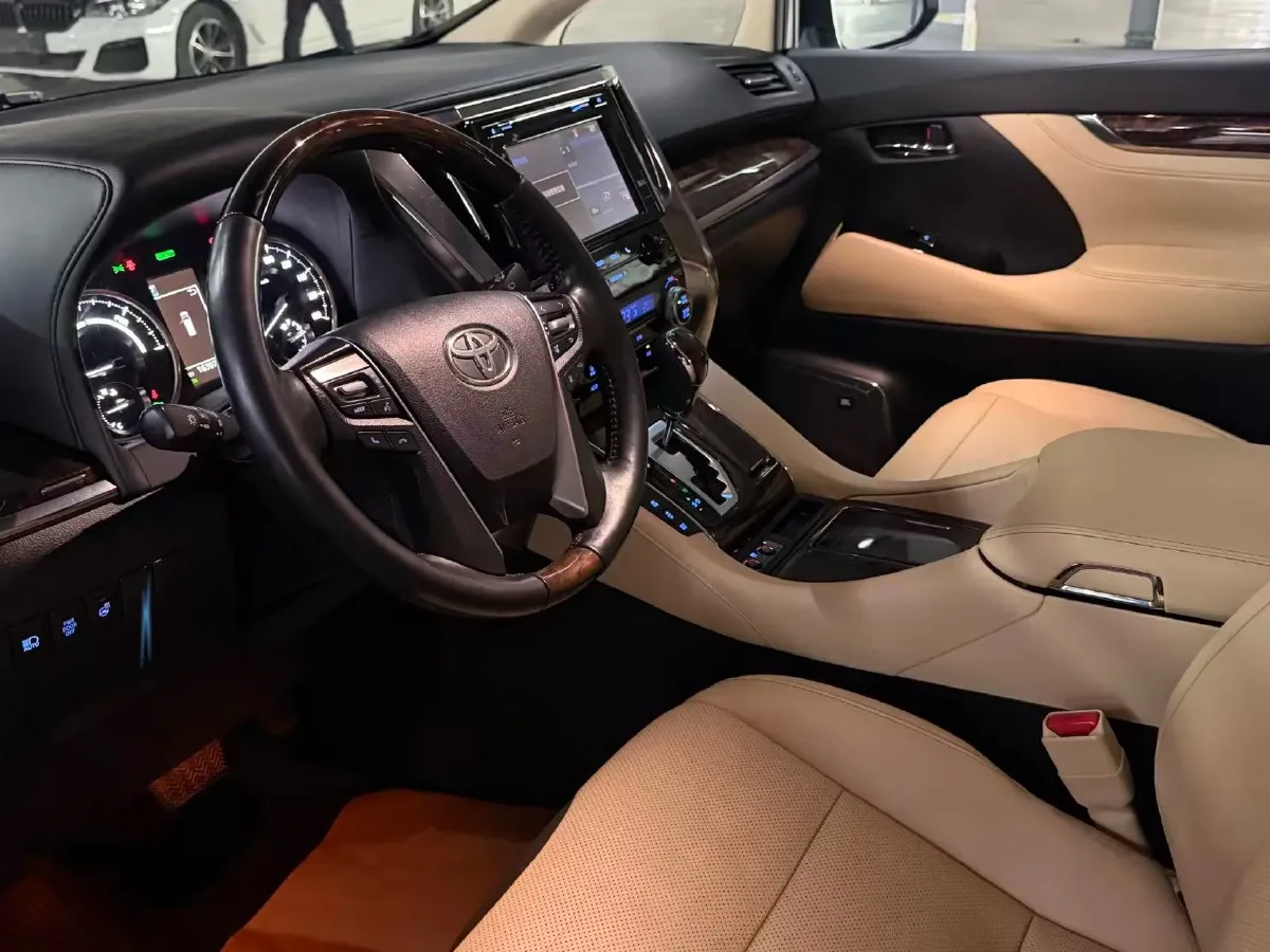 2020 Toyota Alphard 2.5L 117HP L4 E-CVT Hybrid,autocango,china used car exporter,china ev exporter,chinese used car exporter,chinese used ev exporter