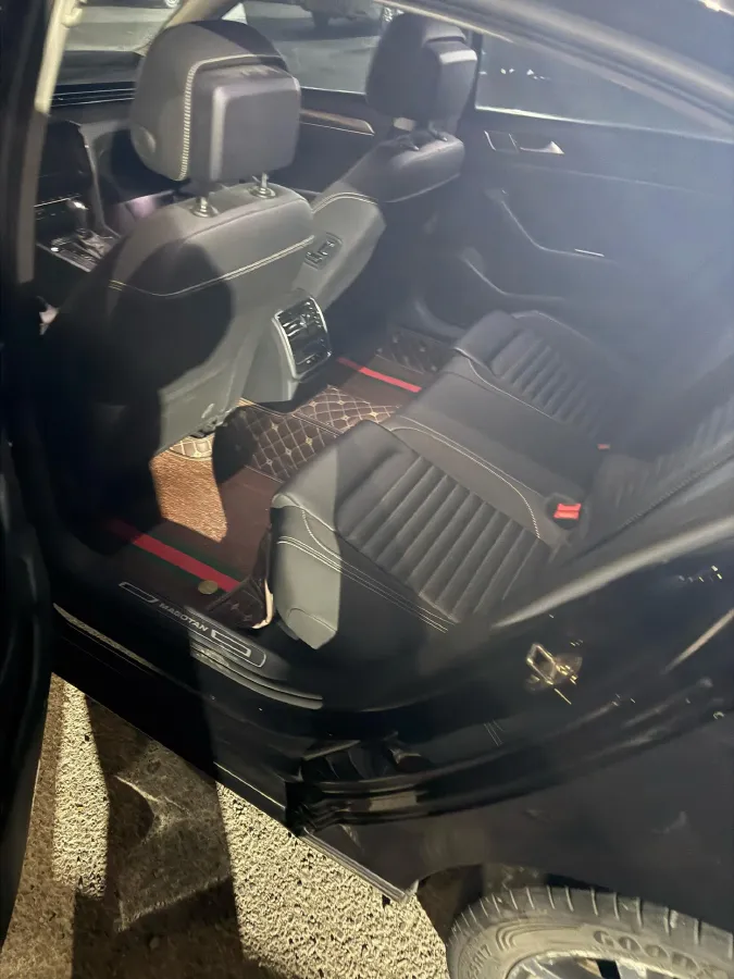 2020 Volkswagen Magotan 2.0T 186HP L4 7DCT,autocango,china used car exporter,china ev exporter,chinese used car exporter,chinese used ev exporter