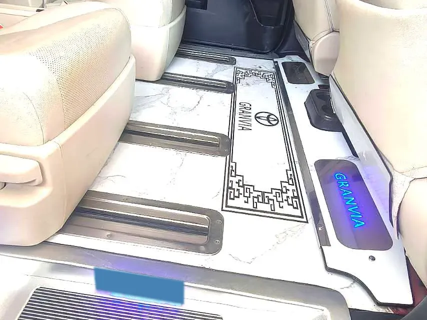 2023 Toyota Granvia 2.5L 189HP L4 E-CVT Hybrid,autocango,china used car exporter,china ev exporter,chinese used car exporter,chinese used ev exporter