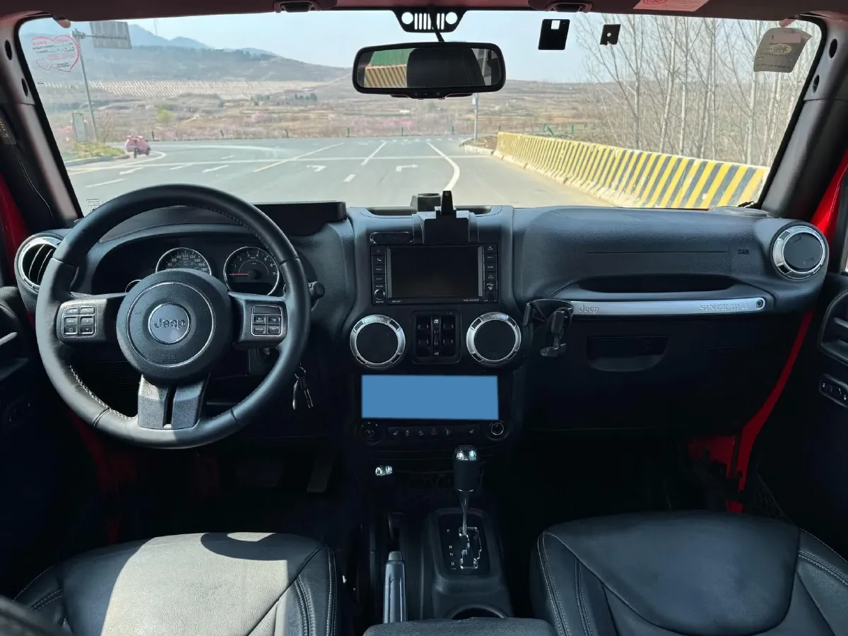 2017 Jeep Wrangler 3.0L 234HP V6 5AT,autocango,china used car exporter,china ev exporter,chinese used car exporter,chinese used ev exporter
