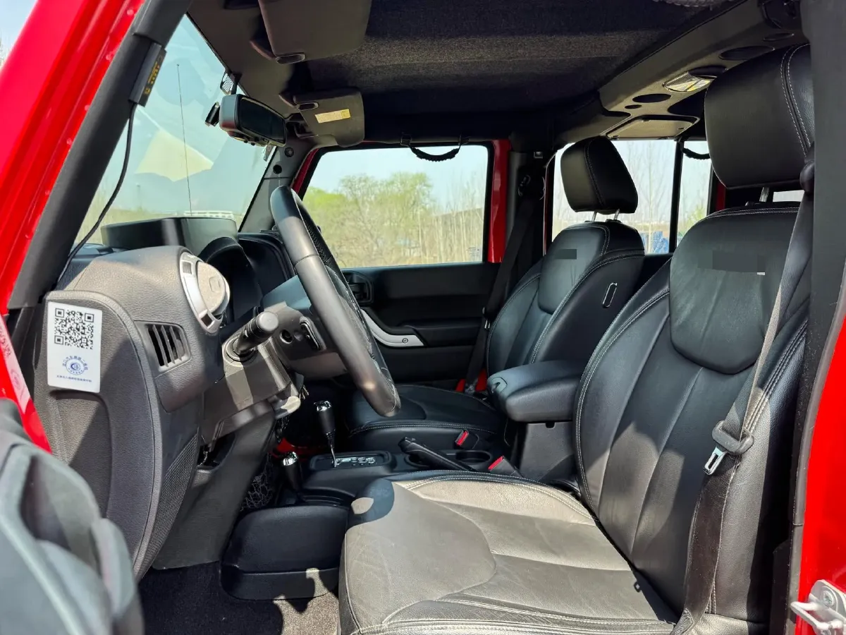 2017 Jeep Wrangler 3.0L 234HP V6 5AT,autocango,china used car exporter,china ev exporter,chinese used car exporter,chinese used ev exporter