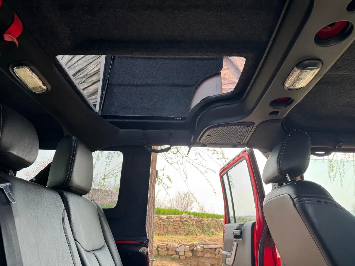 2017 Jeep Wrangler 3.0L 234HP V6 5AT,autocango,china used car exporter,china ev exporter,chinese used car exporter,chinese used ev exporter