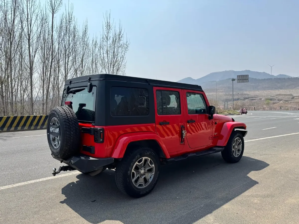 2017 Jeep Wrangler 3.0L 234HP V6 5AT,autocango,china used car exporter,china ev exporter,chinese used car exporter,chinese used ev exporter
