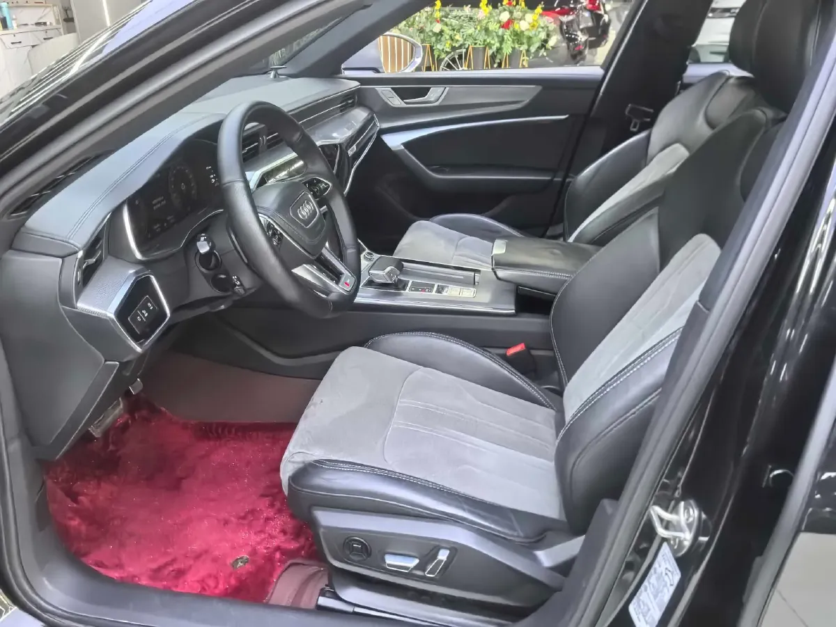 2021 Audi A6L 2.0T 224HP L4 7DCT,autocango,china used car exporter,china ev exporter,chinese used car exporter,chinese used ev exporter