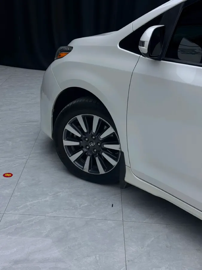 2018 Toyota Land Cruiser Prado 3.5L 280HP V6 6AT,autocango,china used car exporter,china ev exporter,chinese used car exporter,chinese used ev exporter