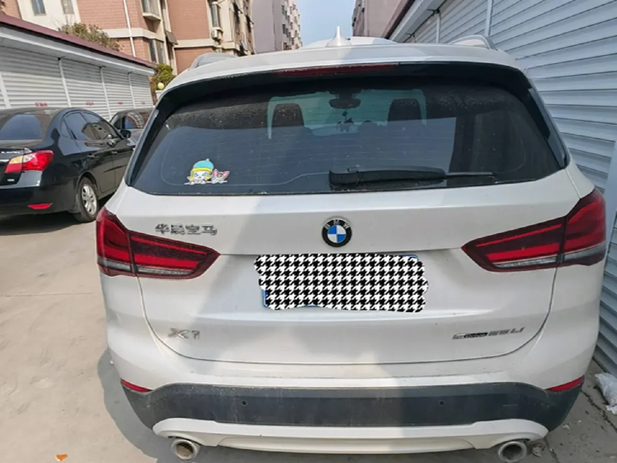 2022 BMW X1 2.0T 192HP L4 7DCT,autocango,china used car exporter,china ev exporter,chinese used car exporter,chinese used ev exporter