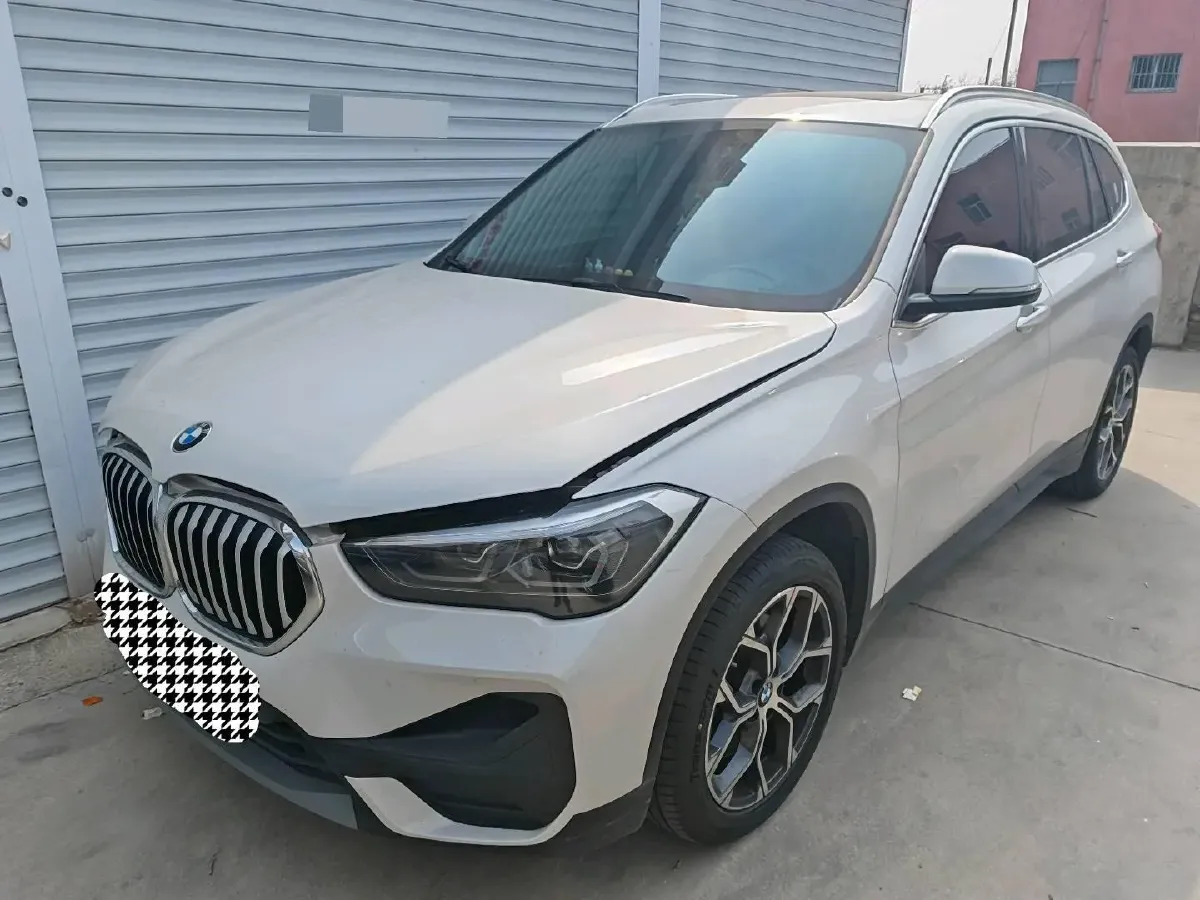 2022 BMW X1 2.0T 192HP L4 7DCT,autocango,china used car exporter,china ev exporter,chinese used car exporter,chinese used ev exporter