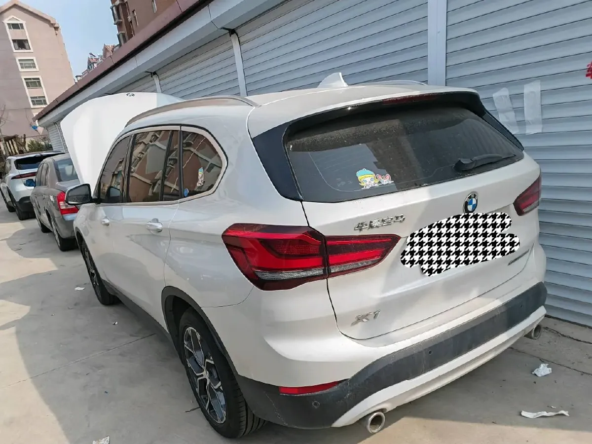 2022 BMW X1 2.0T 192HP L4 7DCT,autocango,china used car exporter,china ev exporter,chinese used car exporter,chinese used ev exporter
