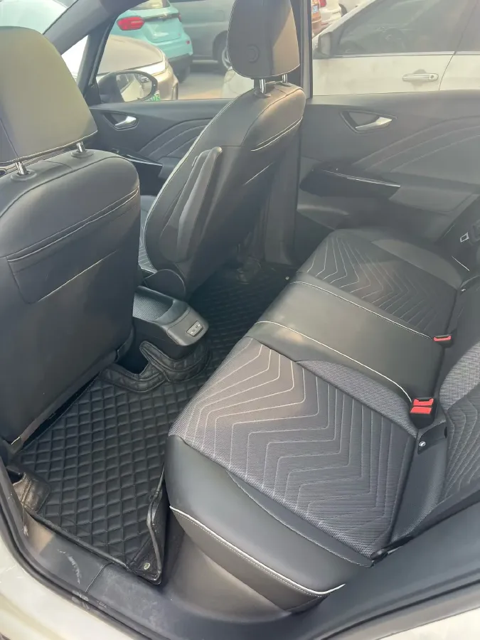 2025 Volkswagen ID.3 BEV 52.8KWH,autocango,china used car exporter,china ev exporter,chinese used car exporter,chinese used ev exporter