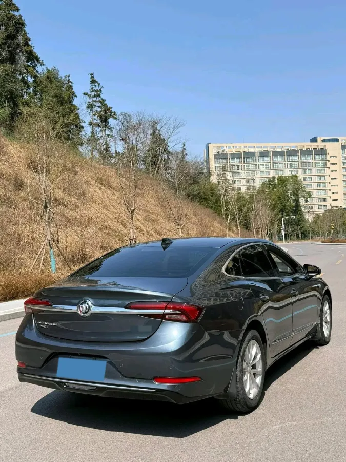2022 Buick Larcosse 1.5T 169HP L4 9AT,autocango,china used car exporter,china ev exporter,chinese used car exporter,chinese used ev exporter