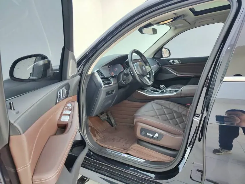 2022 BMW X5 2.0T 245HP L4 8AT,autocango,china used car exporter,china ev exporter,chinese used car exporter,chinese used ev exporter