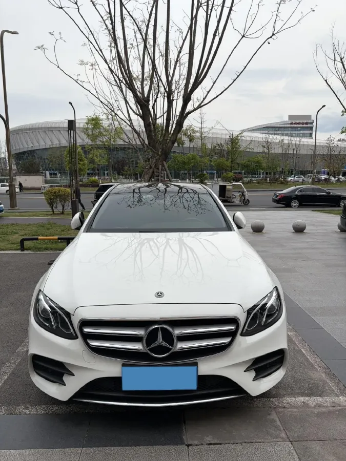 2020 Mercedes-Benz E Class 2.0T 258HP L4 9AT,autocango,china used car exporter,china ev exporter,chinese used car exporter,chinese used ev exporter