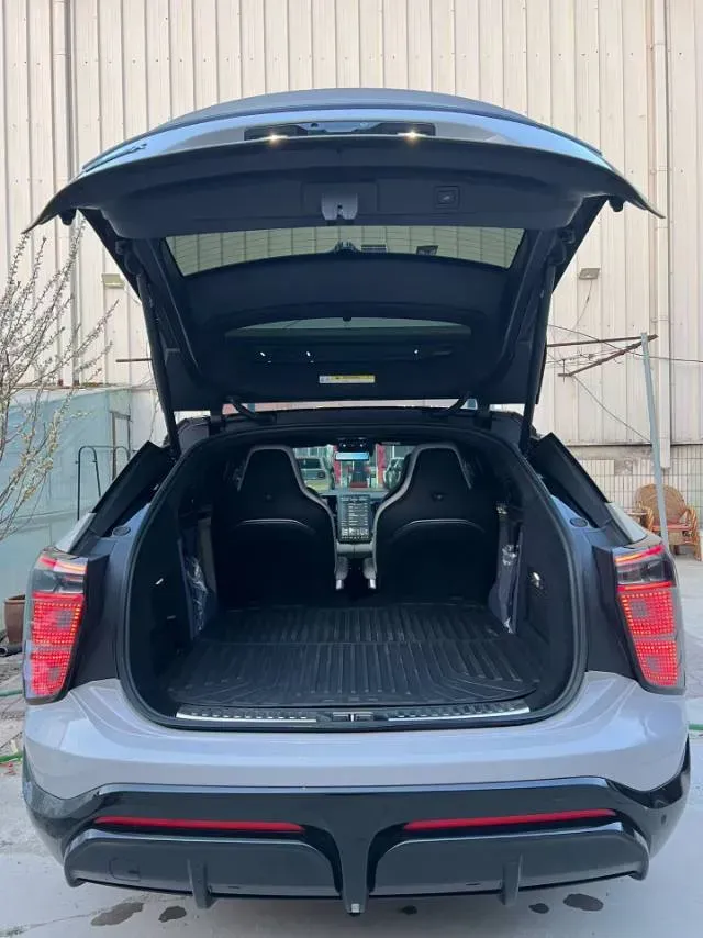 2021 HiPhi X BEV 97KWH,autocango,china used car exporter,china ev exporter,chinese used car exporter,chinese used ev exporter