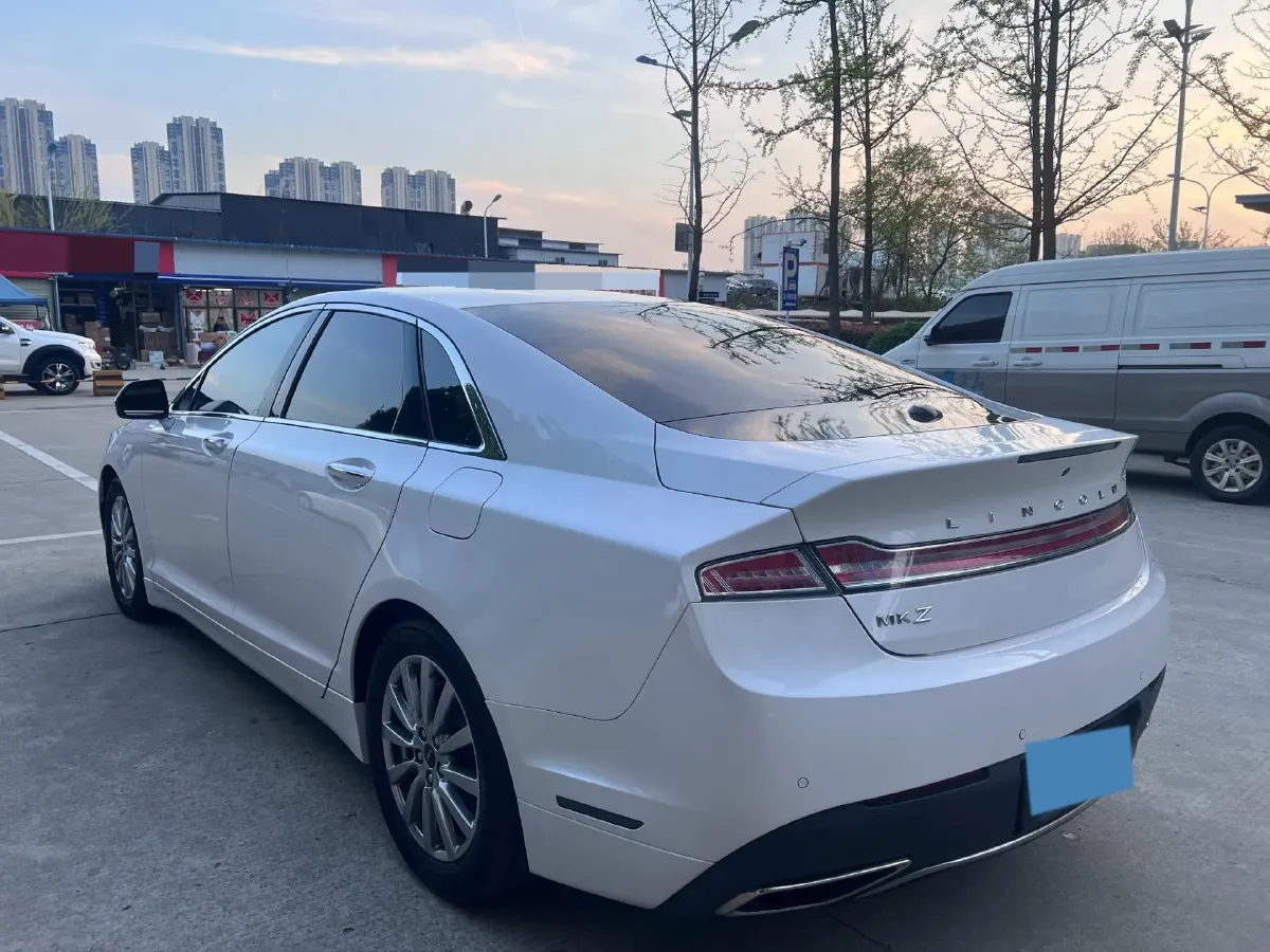 2019 BMW X2 1.5T 140HP L3 7DCT,autocango,china used car exporter,china ev exporter,chinese used car exporter,chinese used ev exporter