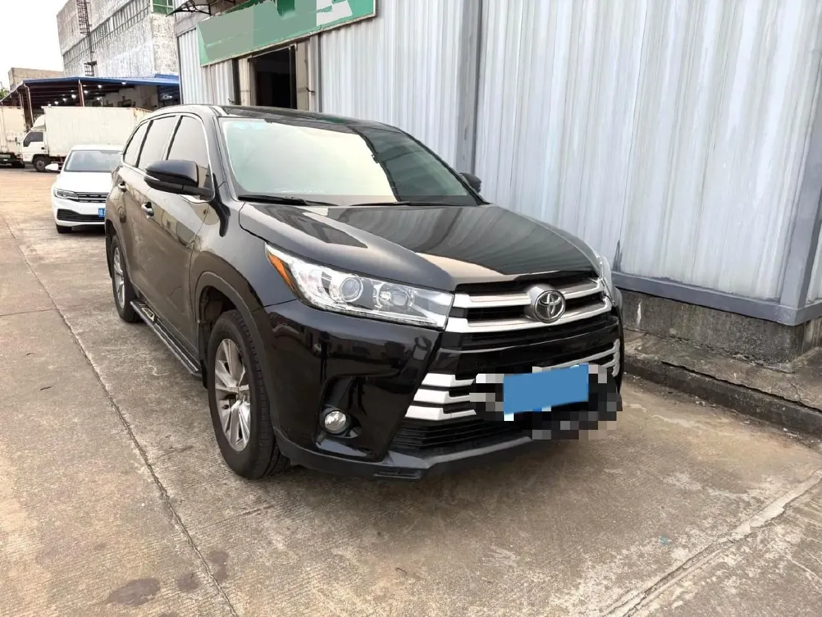 2018 Toyota Highlander 2.0T 220HP L4 6AT,autocango,china used car exporter,china ev exporter,chinese used car exporter,chinese used ev exporter