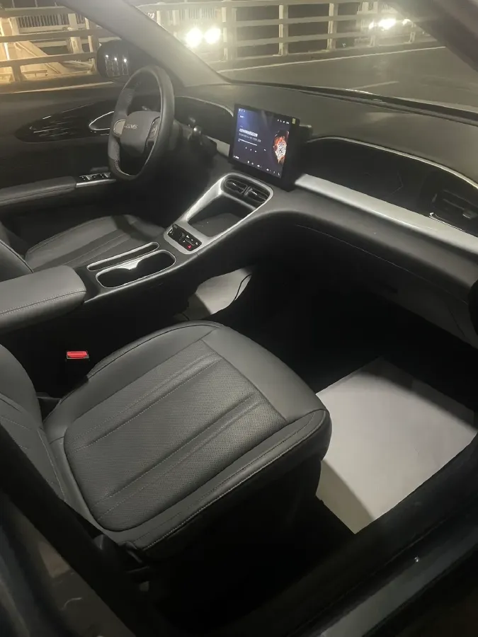 2025 WuLing BinGuo S BEV,autocango,china used car exporter,china ev exporter,chinese used car exporter,chinese used ev exporter