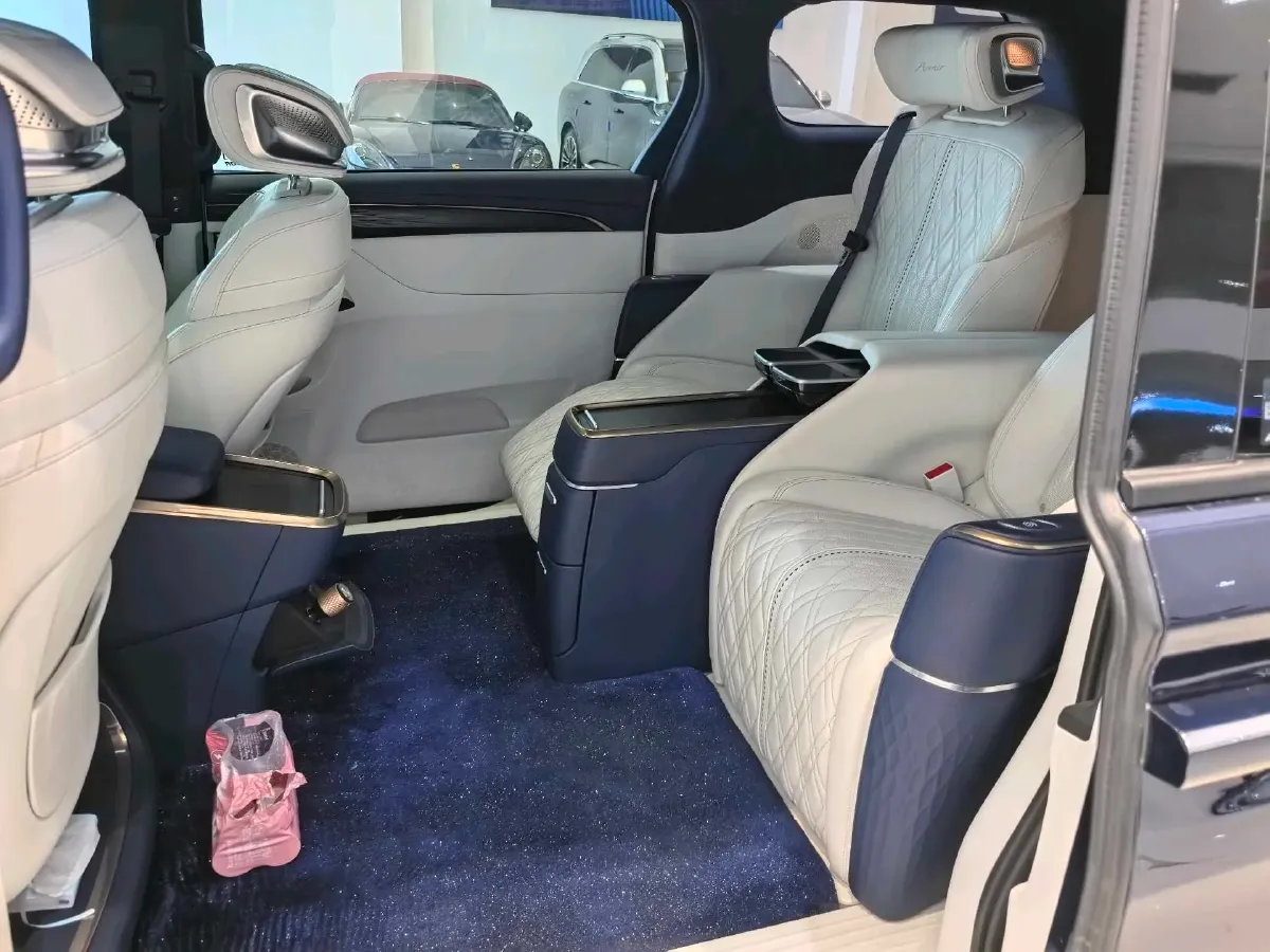 2020 Buick GL8 2.0T 237HP L4 9AT,autocango,china used car exporter,china ev exporter,chinese used car exporter,chinese used ev exporter