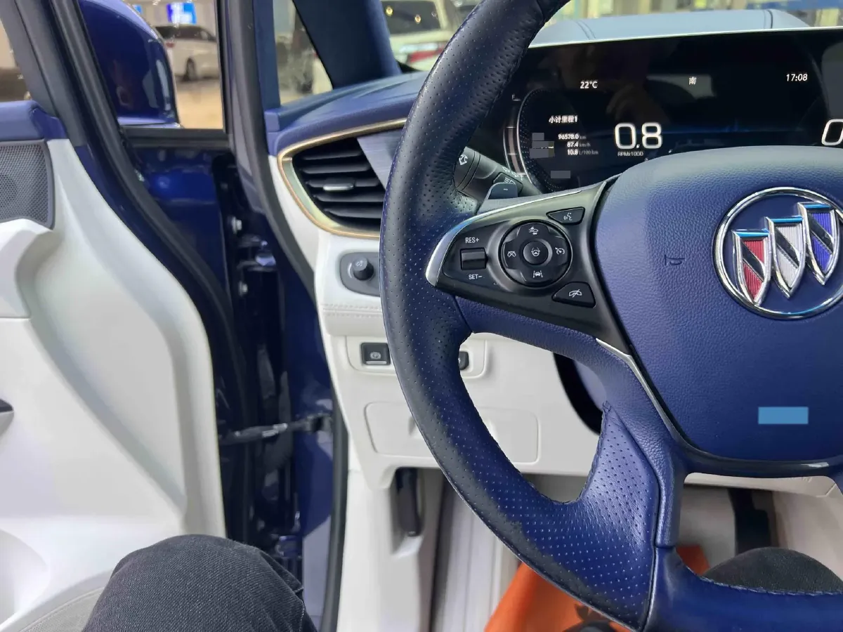 2020 Buick GL8 2.0T 237HP L4 9AT,autocango,china used car exporter,china ev exporter,chinese used car exporter,chinese used ev exporter