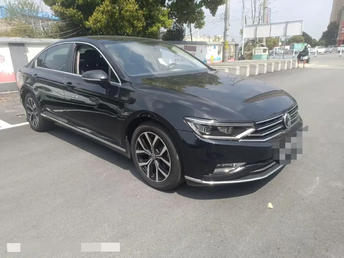 2020 Volkswagen Magotan 1.4T 150HP L4 7DCT,autocango,china used car exporter,china ev exporter,chinese used car exporter,chinese used ev exporter
