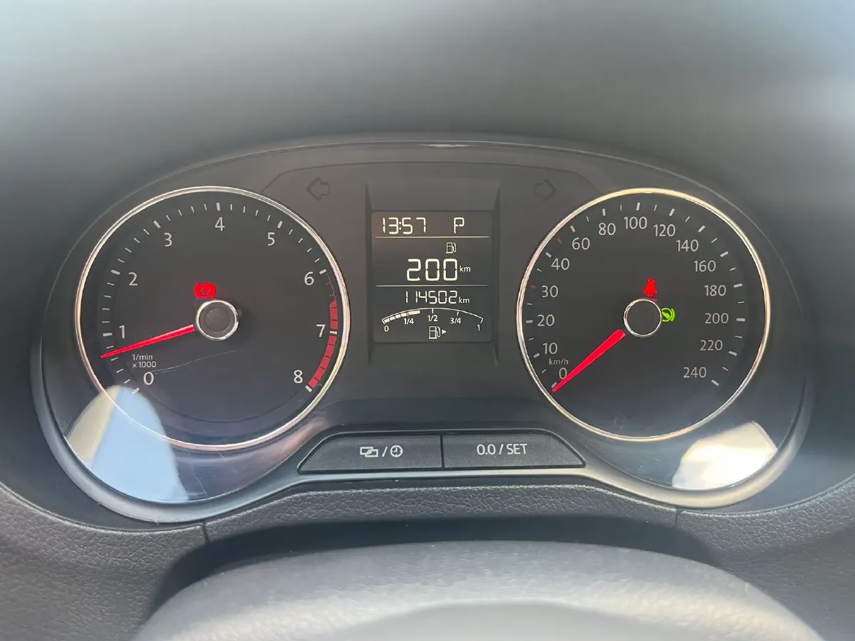 2016 Volkswagen Polo 1.6L 110HP L4 6AT,autocango,china used car exporter,china ev exporter,chinese used car exporter,chinese used ev exporter