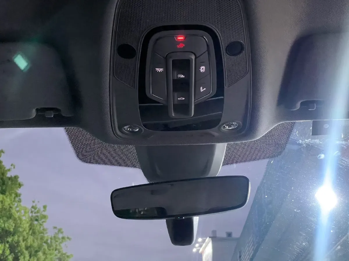 2020 Audi Q5L 2.0T 252HP L4 7DCT,autocango,china used car exporter,china ev exporter,chinese used car exporter,chinese used ev exporter