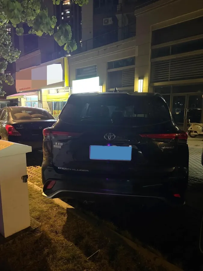 2021 Toyota Crown Kluger 2.5L 192HP L4 E-CVT Hybrid,autocango,china used car exporter,china ev exporter,chinese used car exporter,chinese used ev exporter