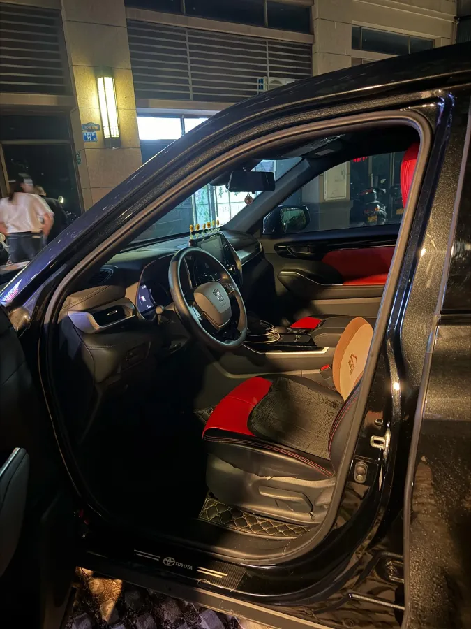 2021 Toyota Crown Kluger 2.5L 192HP L4 E-CVT Hybrid,autocango,china used car exporter,china ev exporter,chinese used car exporter,chinese used ev exporter