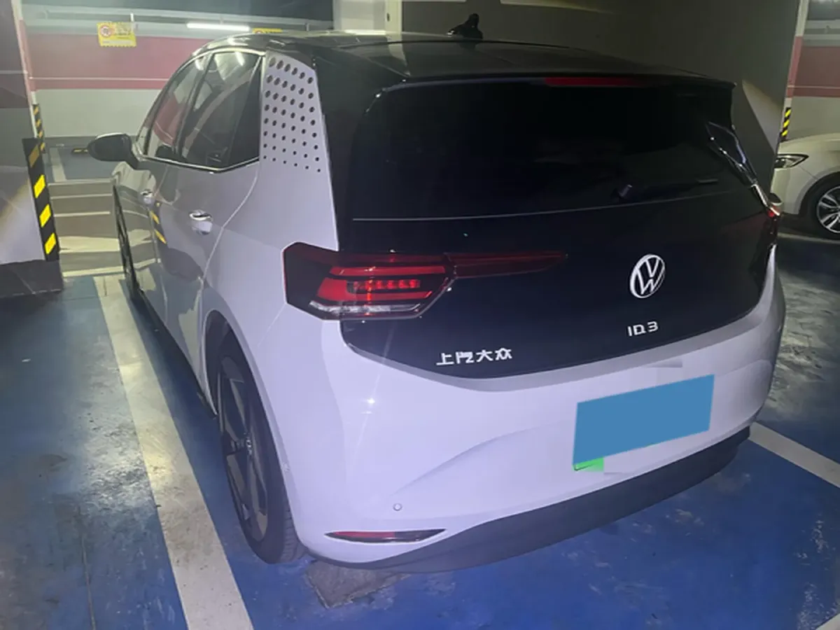 2024 Volkswagen ID.3 BEV 52.8KWH,autocango,china used car exporter,china ev exporter,chinese used car exporter,chinese used ev exporter