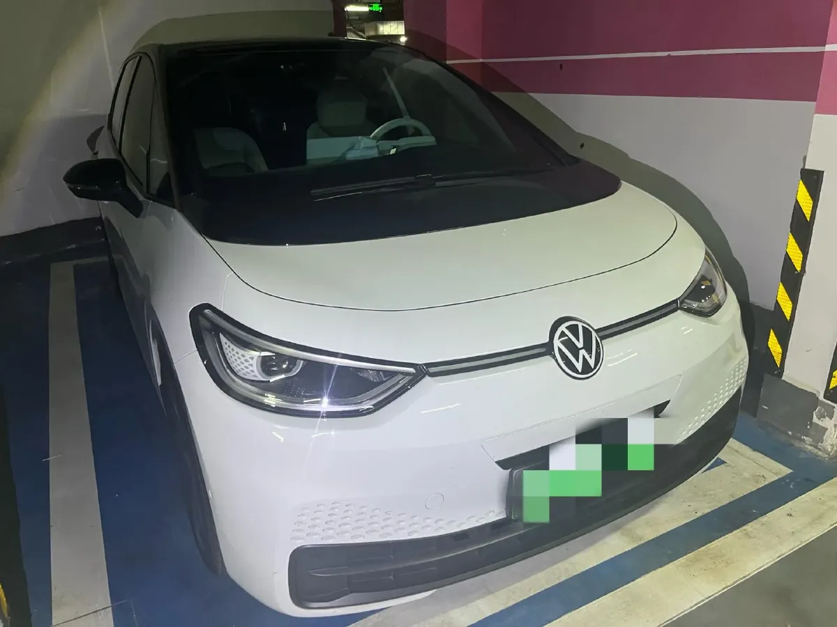 2024 Volkswagen ID.3 BEV 52.8KWH,autocango,china used car exporter,china ev exporter,chinese used car exporter,chinese used ev exporter