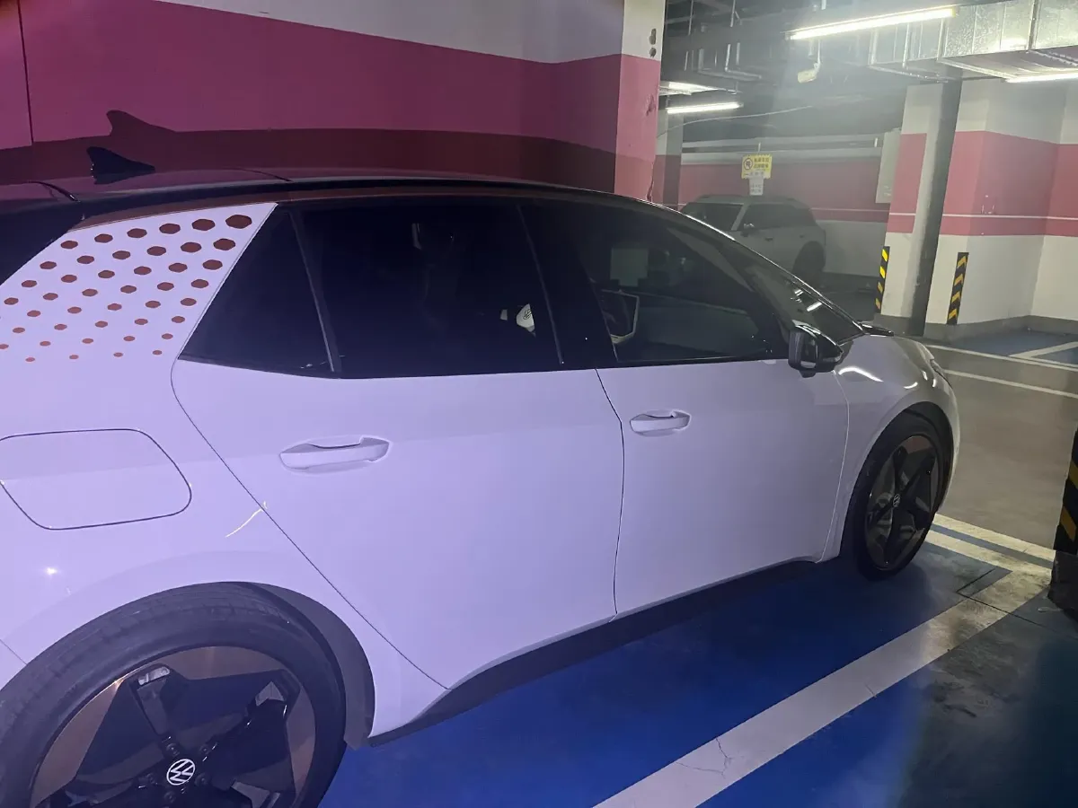 2024 Volkswagen ID.3 BEV 52.8KWH,autocango,china used car exporter,china ev exporter,chinese used car exporter,chinese used ev exporter