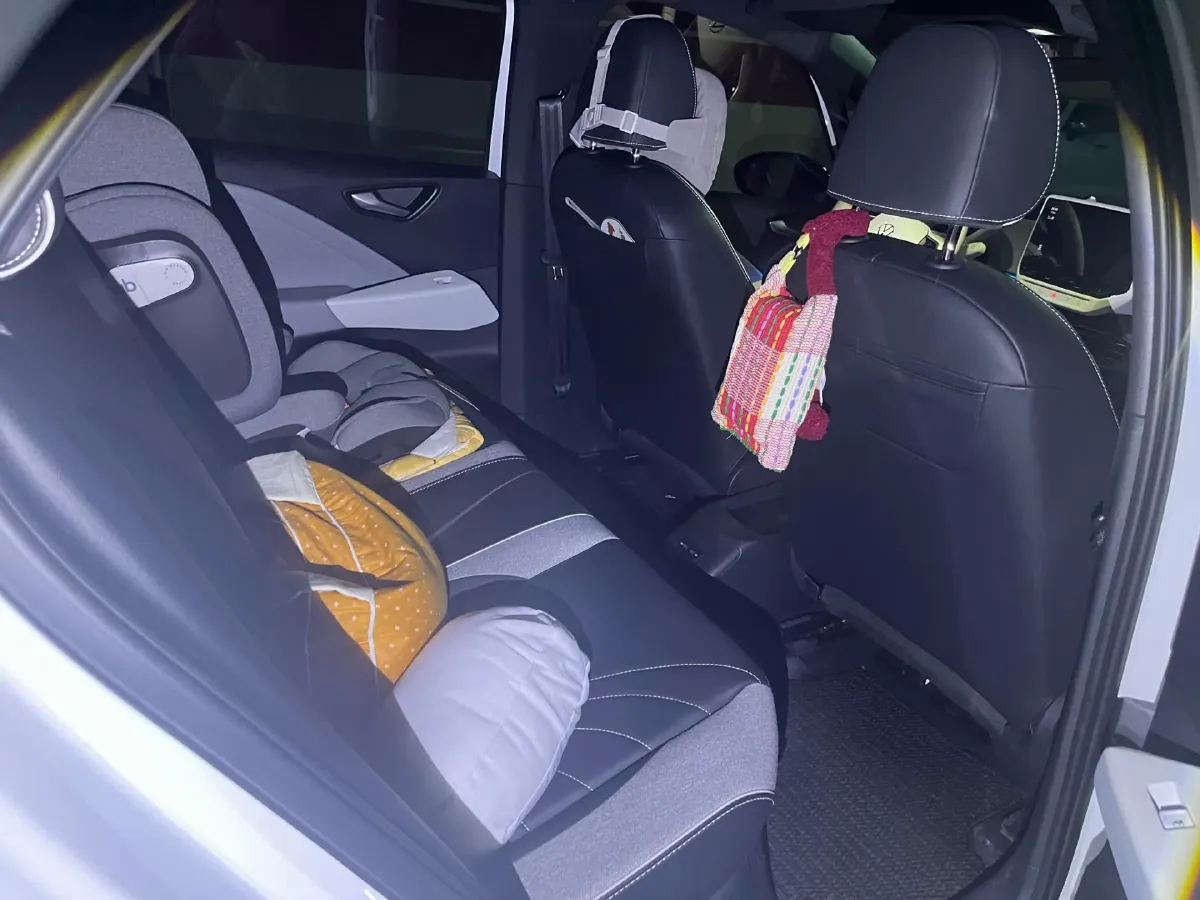 2024 Volkswagen ID.3 BEV 52.8KWH,autocango,china used car exporter,china ev exporter,chinese used car exporter,chinese used ev exporter