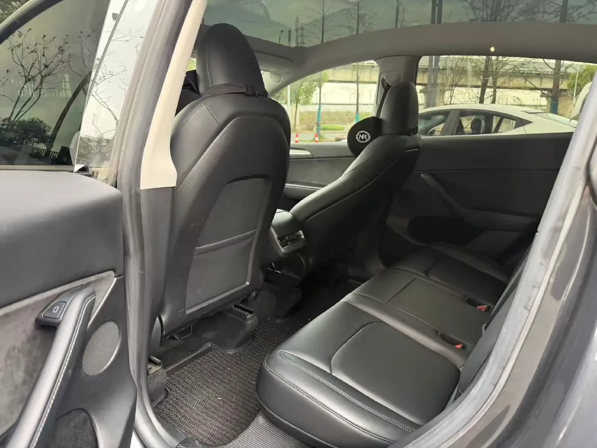 2022 Tesla Model Y BEV 78.4KWH,autocango,china used car exporter,china ev exporter,chinese used car exporter,chinese used ev exporter