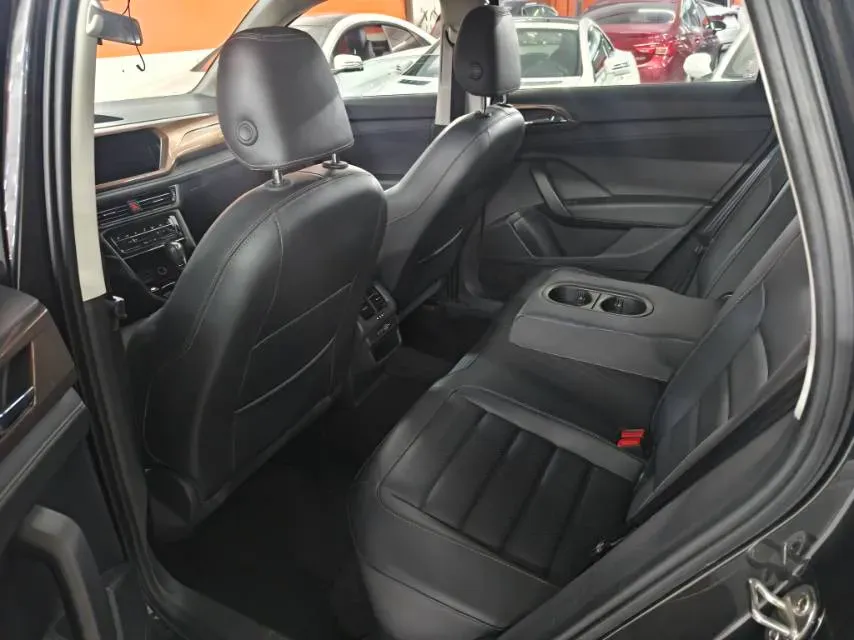 2021 Volkswagen Tharu 1.4T 150HP L4 7DCT,autocango,china used car exporter,china ev exporter,chinese used car exporter,chinese used ev exporter