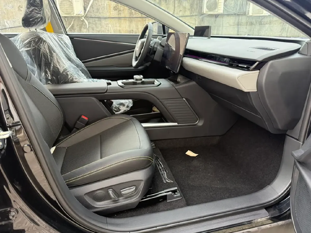 2025 Toyota bZ5 BEV,autocango,china used car exporter,china ev exporter,chinese used car exporter,chinese used ev exporter